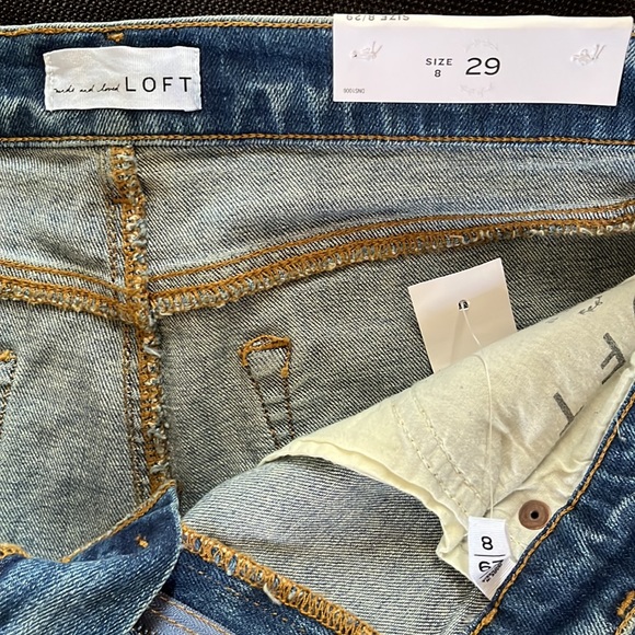 LOFT JEAN SHORTS - Picture 5 of 9
